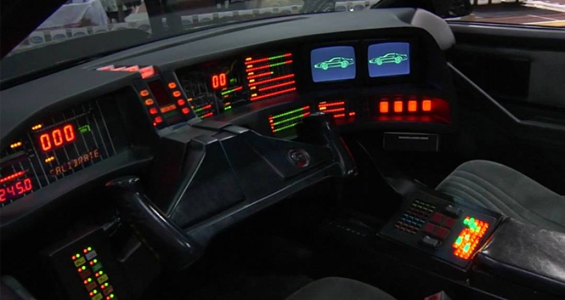 Illustration for article titled Por qué conducir una réplica del mítico automóvil de Knight Rider no es una buena idea